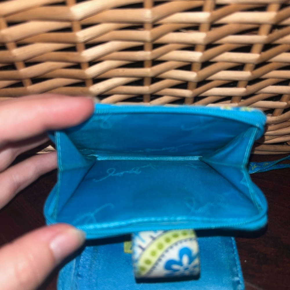 ★ Vera Bradley Blue Paisley Quilted Wallet Wristlet Organizer - Picture 8 of 10